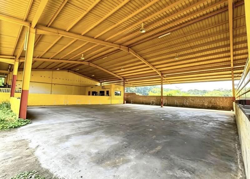 Warehouse for Rent in Kuantan (Pahang) - Joceline Chin - Exterior - PropertyGuru.com.my