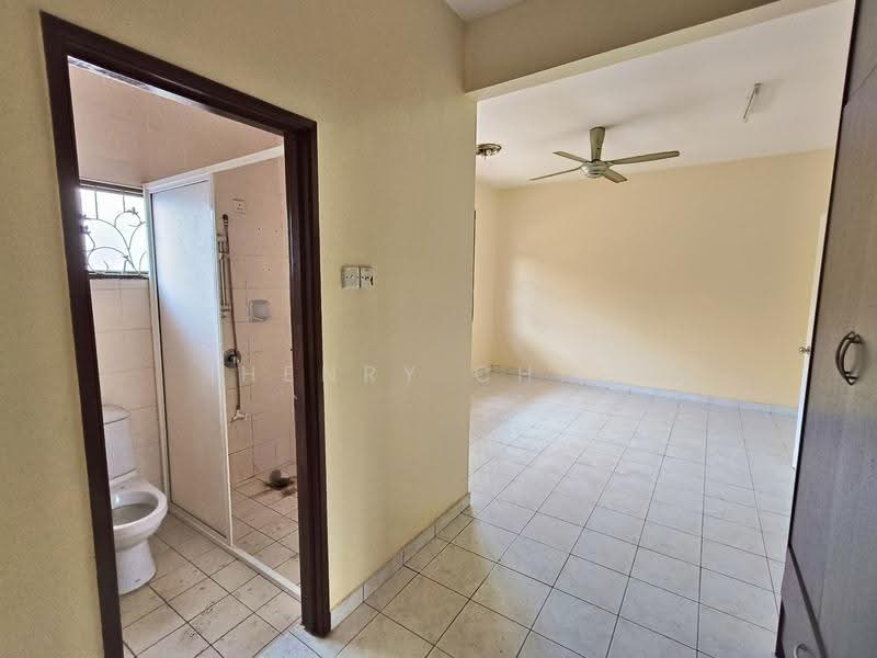 2-storey Terraced House for Sale in Bandar Tun Hussein Onn (Cheras) - Henry Chia - PropertyGuru.com.my