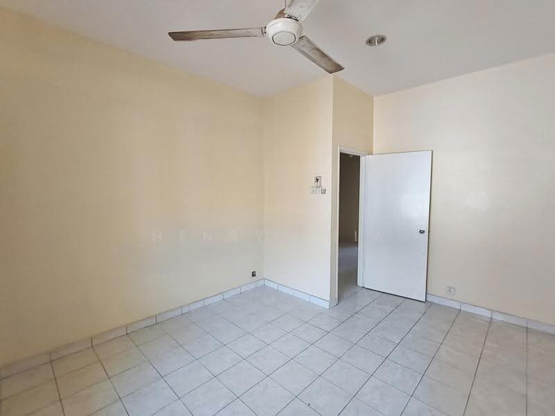 2-storey Terraced House for Sale in Bandar Tun Hussein Onn (Cheras) - Henry Chia - PropertyGuru.com.my