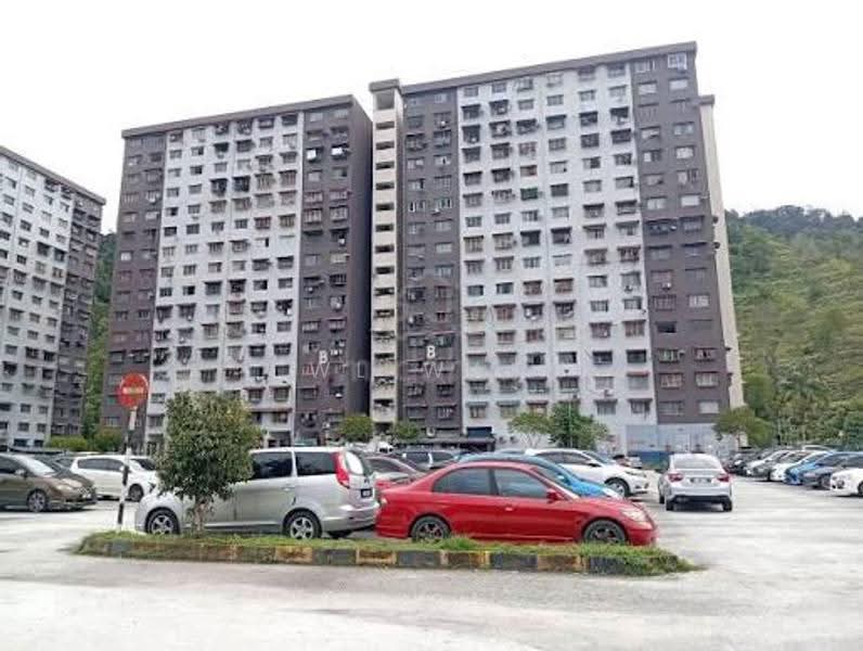 Pangsapuri untuk Dijual di Ukay Indah - WL Wan - Exterior - PropertyGuru.com.my