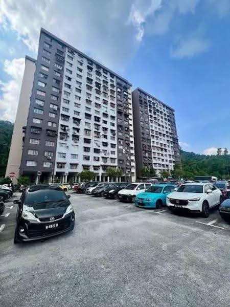 Pangsapuri untuk Dijual di Ukay Indah - WL Wan - Exterior - PropertyGuru.com.my