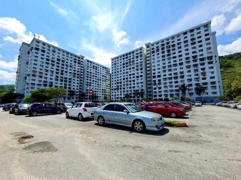 Pangsapuri untuk Dijual di Ukay Indah - WL Wan - Exterior - PropertyGuru.com.my