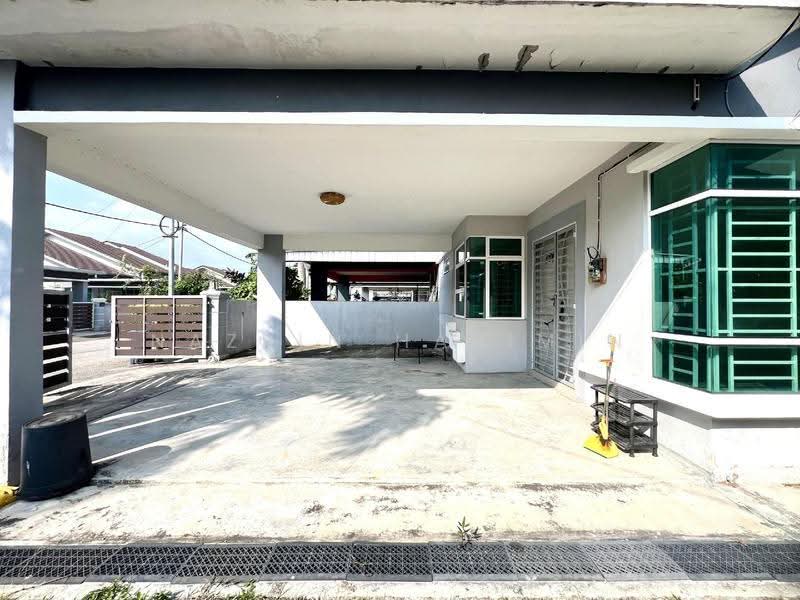 Rumah Teres untuk Dijual di Jasin (Melaka) - Nazrin Hakimin - Exterior - PropertyGuru.com.my
