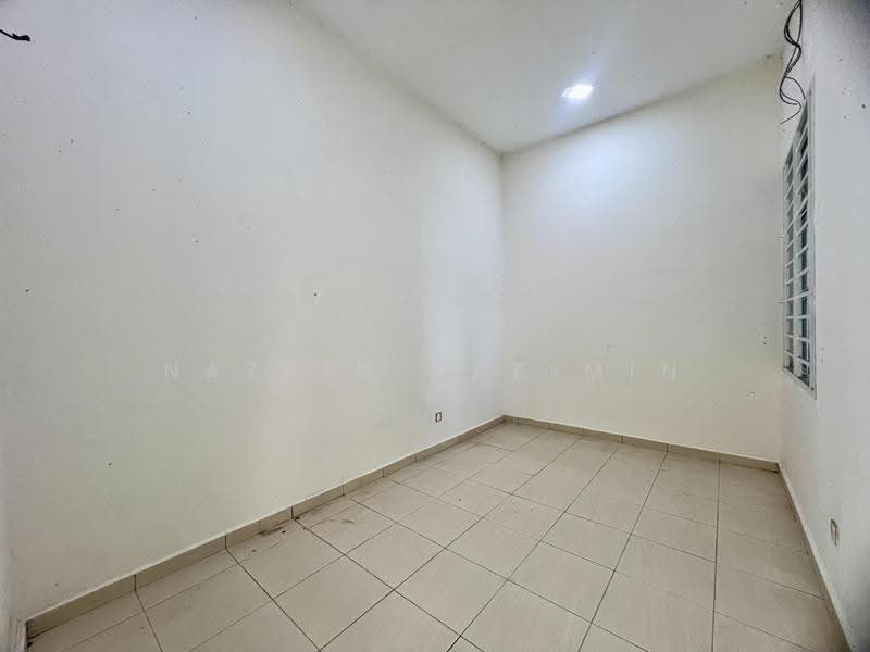 Rumah Teres untuk Dijual di Jasin (Melaka) - Nazrin Hakimin - PropertyGuru.com.my