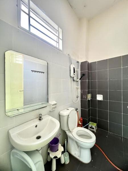 Rumah Teres untuk Dijual di Jasin (Melaka) - Nazrin Hakimin - PropertyGuru.com.my