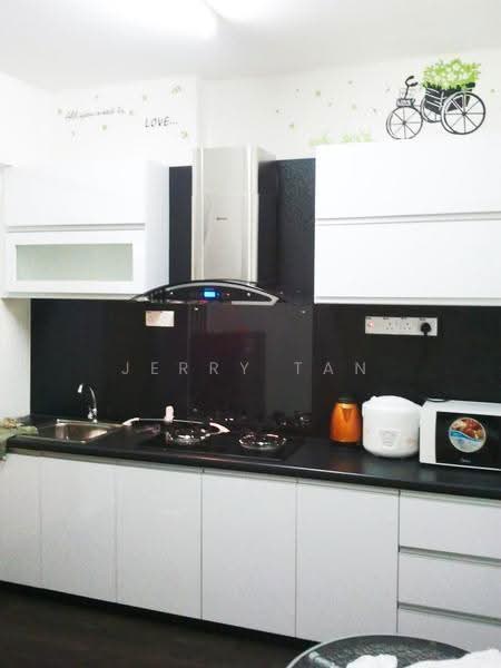Pangsapuri untuk Disewa di Taman Jubilee Phase 4 - Jerry Tan - Kitchen - PropertyGuru.com.my