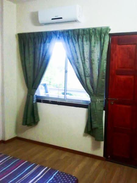 Pangsapuri untuk Disewa di Taman Jubilee Phase 4 - Jerry Tan - Bedroom - PropertyGuru.com.my