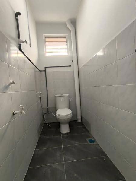 2-storey Terraced House for Sale in Bandar Putra Kulai (Kulai) - PY Loo - Bathroom - PropertyGuru.com.my