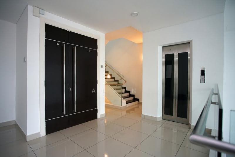Bungalow House for Sale in Segambut (Kuala Lumpur) - Alvin Ng - Entrance - PropertyGuru.com.my