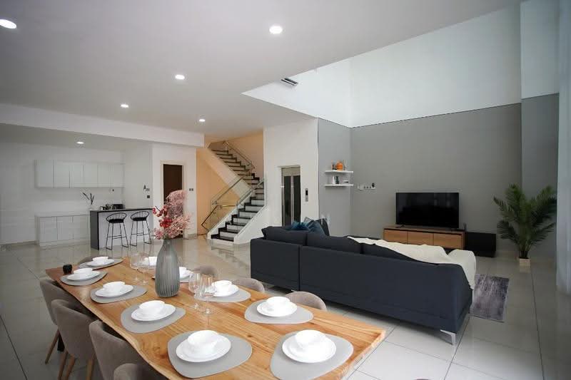 Bungalow House for Sale in Segambut (Kuala Lumpur) - Alvin Ng - Living Room - PropertyGuru.com.my