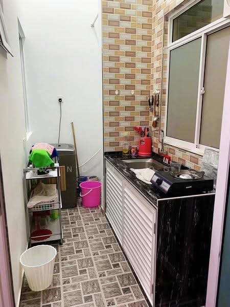 Condominium for Sale at The Clovers - Vincent Ooi - Kitchen - PropertyGuru.com.my