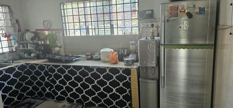 Semi-Detached House for Sale in Taman Perepat Permai (Kapar) - KC Ng - Kitchen - PropertyGuru.com.my
