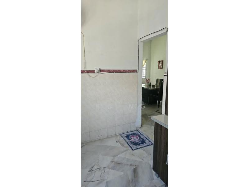 Semi-Detached House for Sale in Taman Perepat Permai (Kapar) - KC Ng - Dining Room - PropertyGuru.com.my