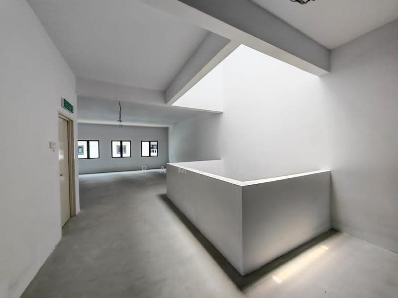 Shop for Sale in Taman Kota Laksamana Jaya (Melaka City) - Ramona Tan - Interior - PropertyGuru.com.my