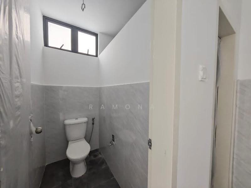 Shop for Sale in Taman Kota Laksamana Jaya (Melaka City) - Ramona Tan - Bathroom - PropertyGuru.com.my