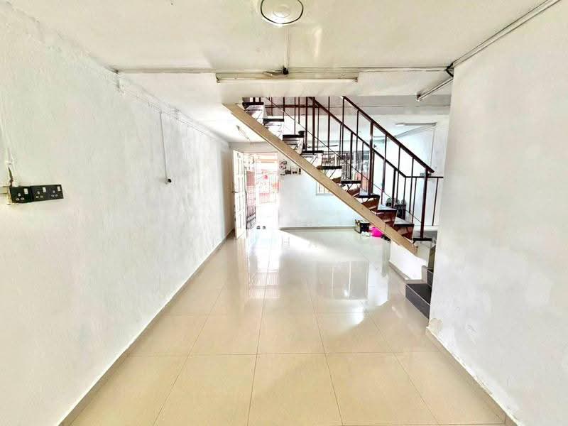 Terraced House for Sale in Taman Selayang Jaya (Selayang) - Nazrin Hakimin - Interior - PropertyGuru.com.my