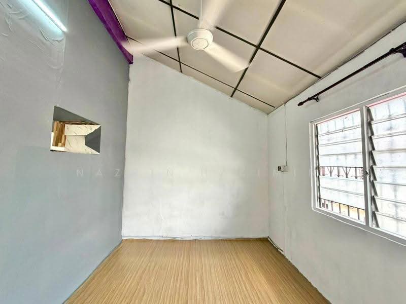 Terraced House for Sale in Taman Selayang Jaya (Selayang) - Nazrin Hakimin - Interior - PropertyGuru.com.my