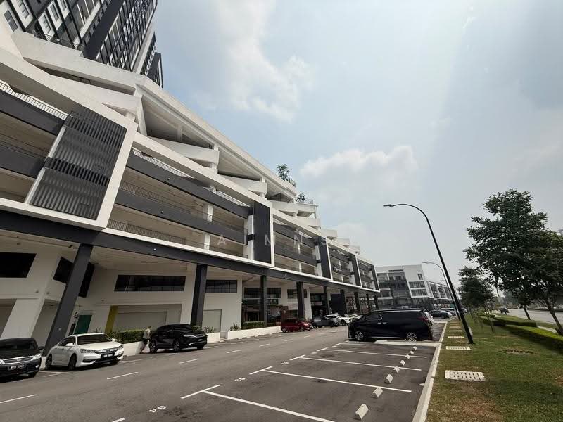 Shop / Office untuk Disewa di Eco Ardence (Setia Alam) - Aimns Goy - Exterior - PropertyGuru.com.my