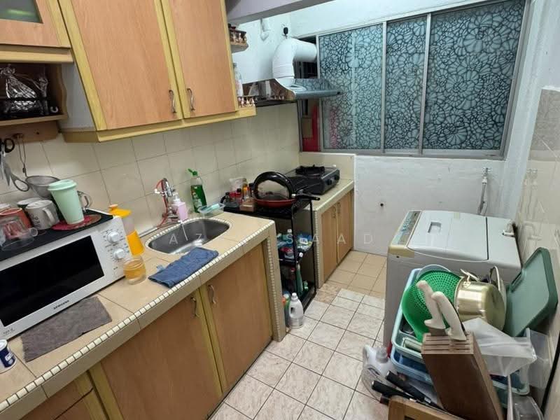 Apartment for Sale at saujana apartment - Aziz Saad - Kitchen - PropertyGuru.com.my