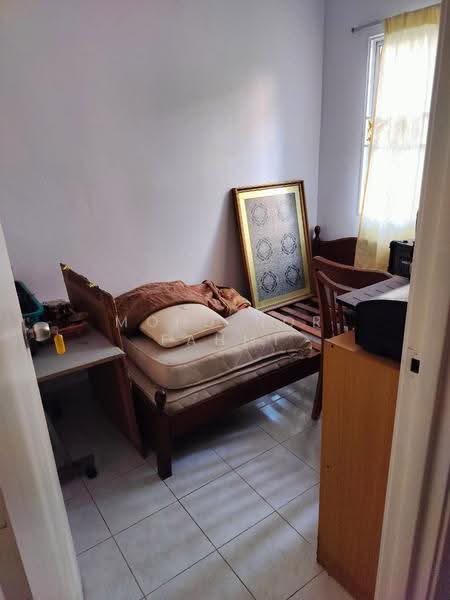 Rumah Teres 2-Tingkat untuk Dijual di Taman Bukit Subang (Shah Alam) - Mohd Nor Fahmi - Bedroom - PropertyGuru.com.my