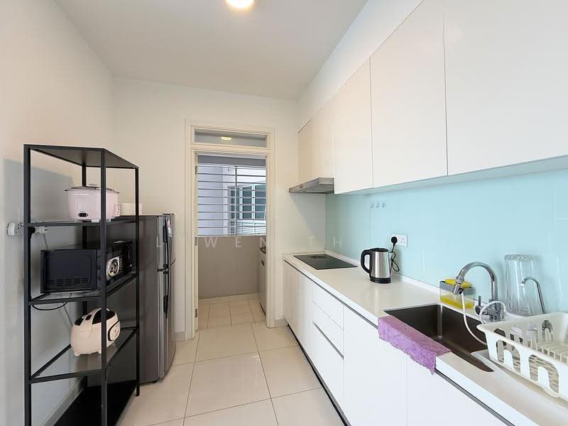 Kediaman Servis untuk Dijual di Teega Suites - Lywen Thye - Kitchen - PropertyGuru.com.my