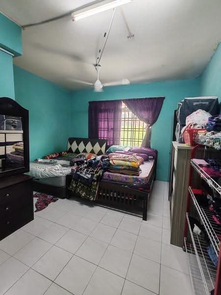 Apartment for Sale at Sri Awana Townhouse - Jack Chai - Bedroom - PropertyGuru.com.my