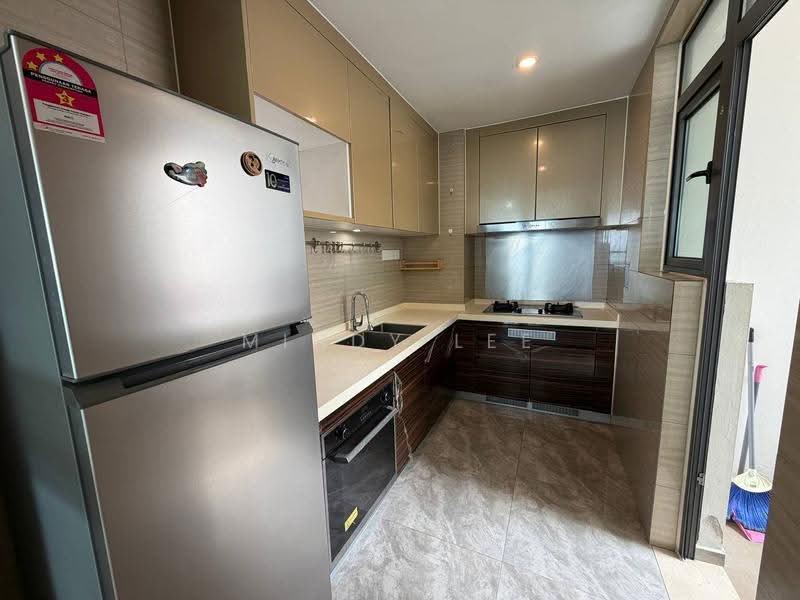 Kediaman Servis untuk Dijual di R&F Princess Cove Phase 1 - Mindy Lee - Kitchen - PropertyGuru.com.my