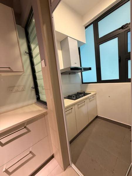 Condominium for Sale at Mira Residence - Pei Hoon - Kitchen - PropertyGuru.com.my