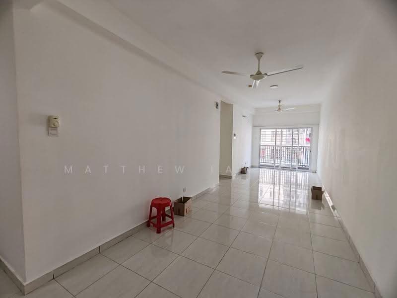 Kediaman Servis untuk Disewa di BSP 21 - Matthew Ian Sim - Living Room - PropertyGuru.com.my