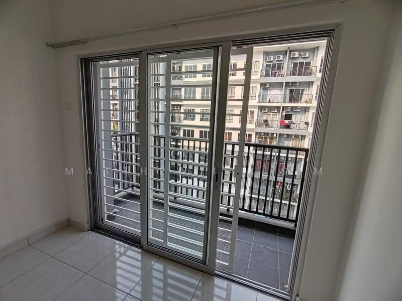 Kediaman Servis untuk Disewa di BSP 21 - Matthew Ian Sim - Balcony - PropertyGuru.com.my
