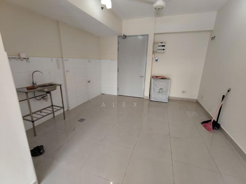 Kediaman Servis untuk Dijual di Suria Jelutong - Alex Tong - PropertyGuru.com.my