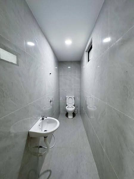 2-storey Terraced House for Sale in Johor Bahru (Johor) - Joanne Yong - Bathroom - PropertyGuru.com.my