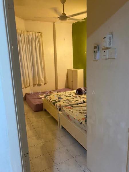 Apartment for Sale at Parkview Towers - NURULISMA HANIS - Bedroom - PropertyGuru.com.my