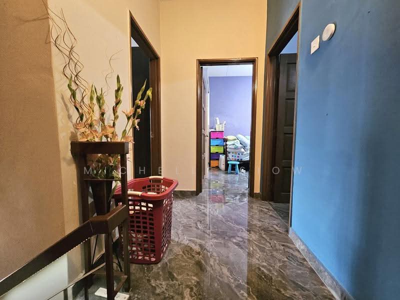 2-storey Terraced House for Sale in Taman Segar Perdana (Cheras) - Michelle Siow - Corridor - PropertyGuru.com.my