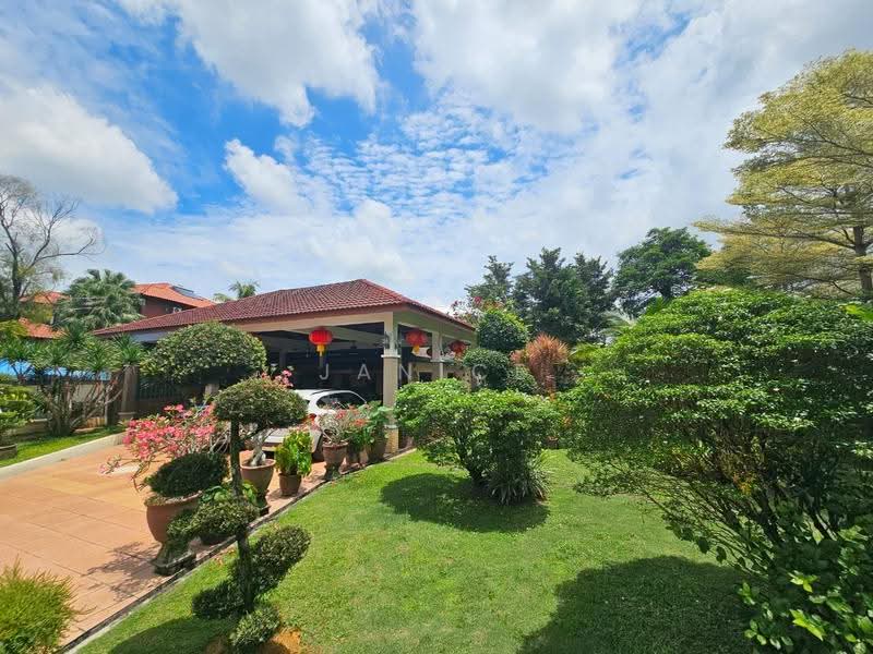 Rumah Banglo untuk Dijual di Country Heights (Kajang) - Janice Lau - Exterior - PropertyGuru.com.my