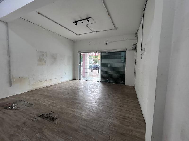 Shop for Rent in Taman Nusa Bestari (Iskandar Puteri (Nusajaya)) - See Yin . - Interior - PropertyGuru.com.my