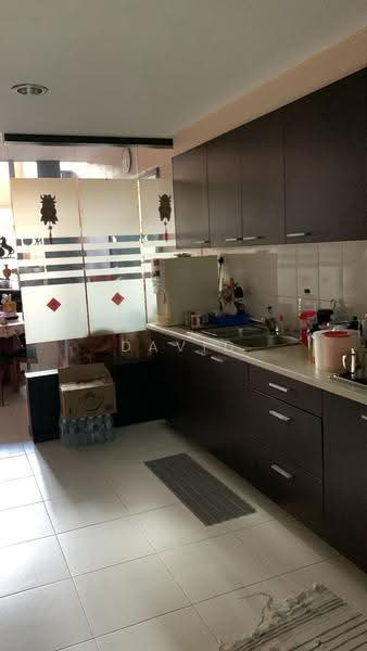 Rumah Teres 3-Tingkat untuk Dijual di Taman Tasik Damai (Sungai Besi) - David Chee - Kitchen - PropertyGuru.com.my
