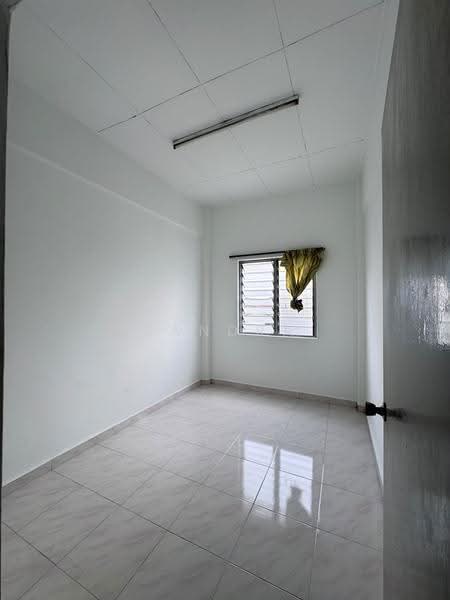 Rumah Flat untuk Disewa di Taman Gaya - Sandra Gan - Interior - PropertyGuru.com.my
