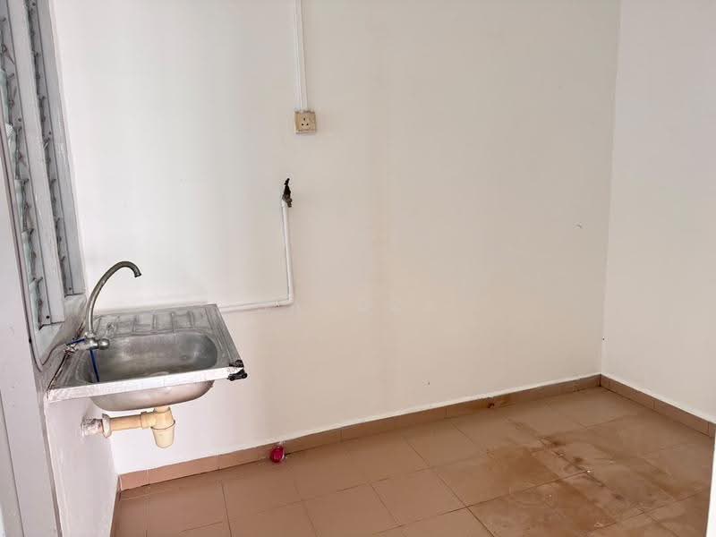 Rumah Flat untuk Disewa di Taman Gaya - Sandra Gan - Interior - PropertyGuru.com.my