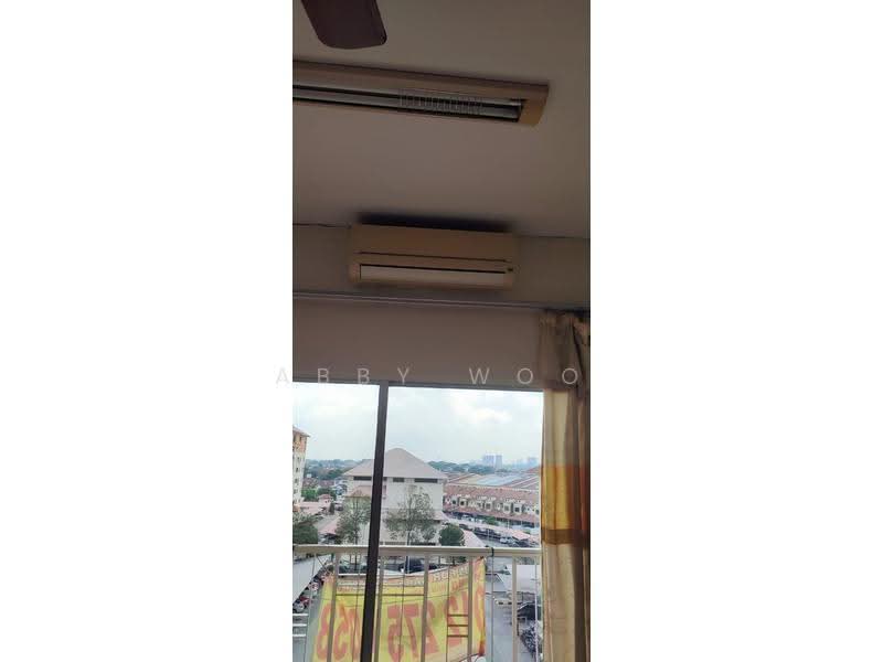 Pangsapuri untuk Disewa di Bayu Villa - Abby Woo - Balcony - PropertyGuru.com.my