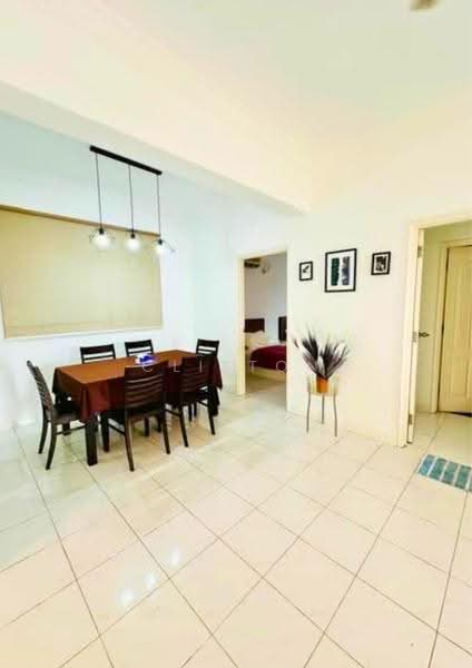 Condominium for Sale at Marina Bay Condominium - Clifton Chee - Dining Room - PropertyGuru.com.my