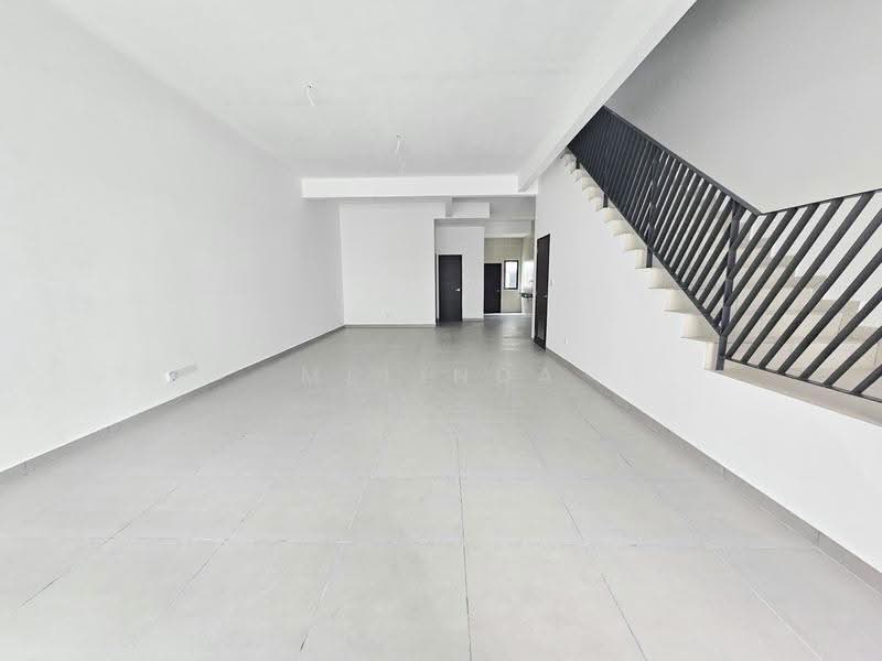 3-storey Terraced House for Sale in Batu 9 (Cheras) - Melinda Goh - PropertyGuru.com.my