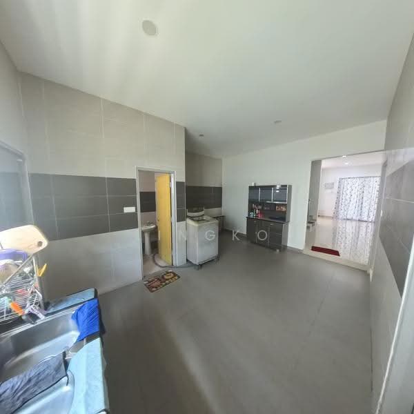 Semi-Detached House for Rent in Sitiawan (Perak) - Lingko Tan - Kitchen - PropertyGuru.com.my