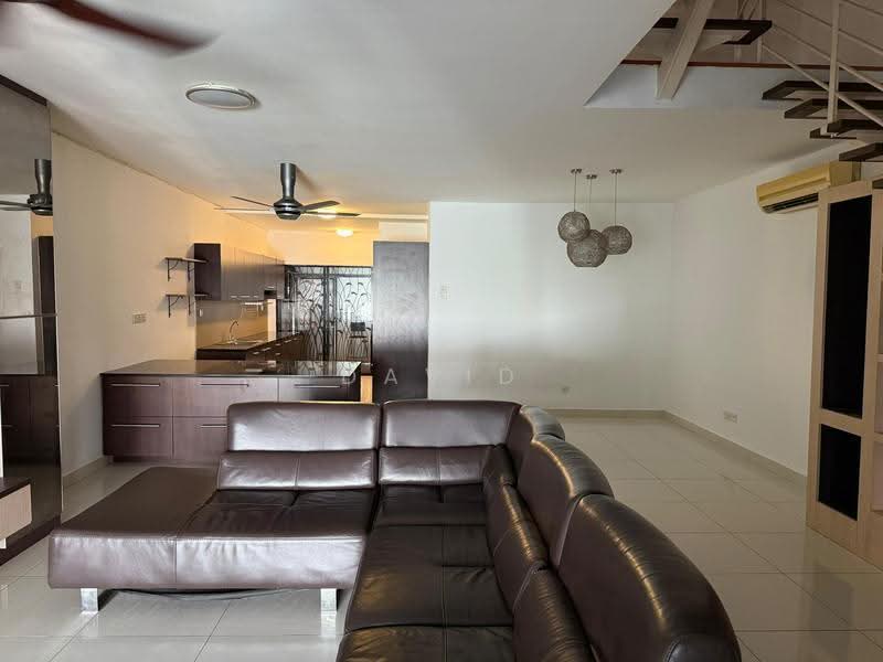 Rumah Teres 3-Tingkat untuk Dijual di Taman Tasik Damai (Sungai Besi) - David Chee - Living Room - PropertyGuru.com.my