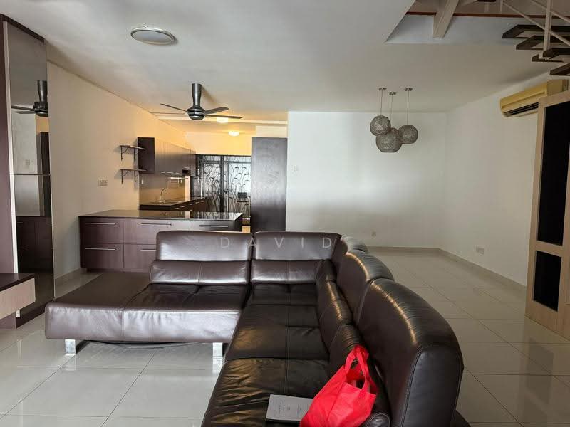 Rumah Teres 3-Tingkat untuk Dijual di Taman Tasik Damai (Sungai Besi) - David Chee - Living Room - PropertyGuru.com.my