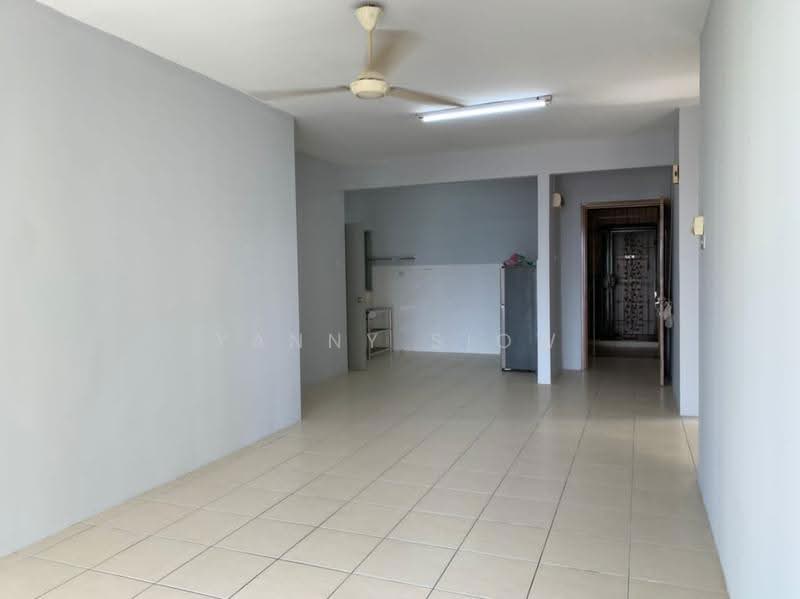 Condominium for Rent at Platinum Lake PV 10 - Yanny Siow - Living Room - PropertyGuru.com.my