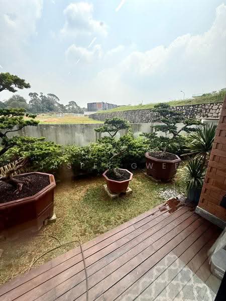 Rumah Berkembar untuk Dijual di Johor Bahru (Johor) - Jasper Gwee - Garden - PropertyGuru.com.my