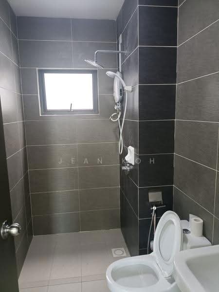Condominium for Sale at The Henge - Jean Koh - Bathroom - PropertyGuru.com.my