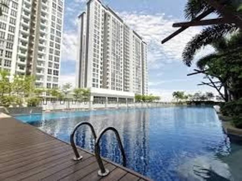 Service Residence for Sale at Meridin Bayvue Serviced Apartment - Jason Tang - Exterior - PropertyGuru.com.my