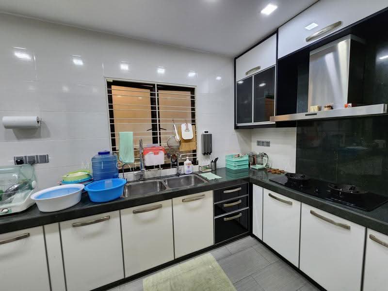 Semi-Detached House for Sale in Taman Bukit Prima (Cheras) - Michelle Siow - Kitchen - PropertyGuru.com.my